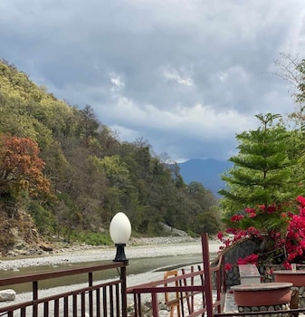 kunkhet valley resort