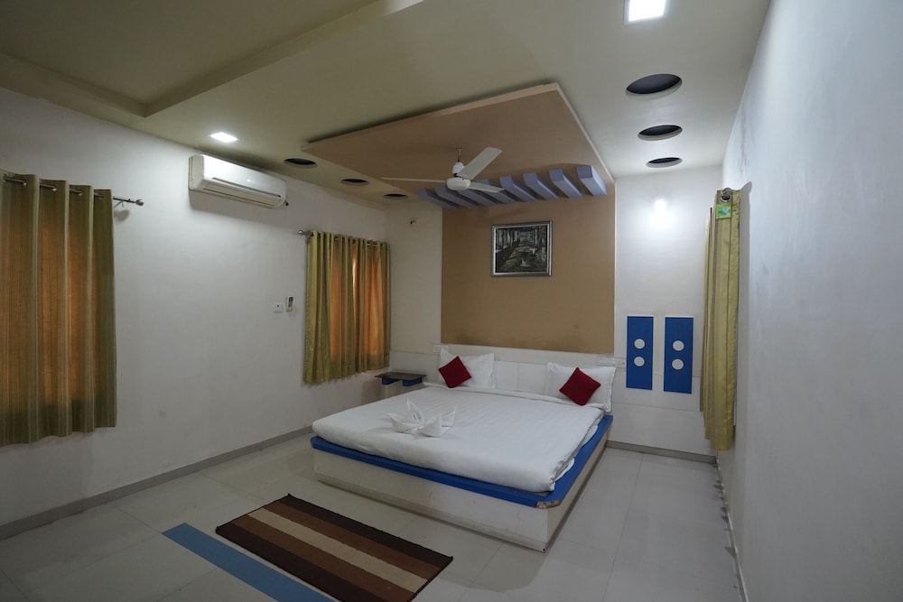 nilkanth resort best resort in anand