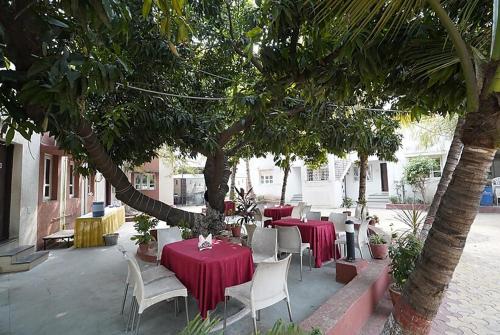 nilkanth resort best resort in anand