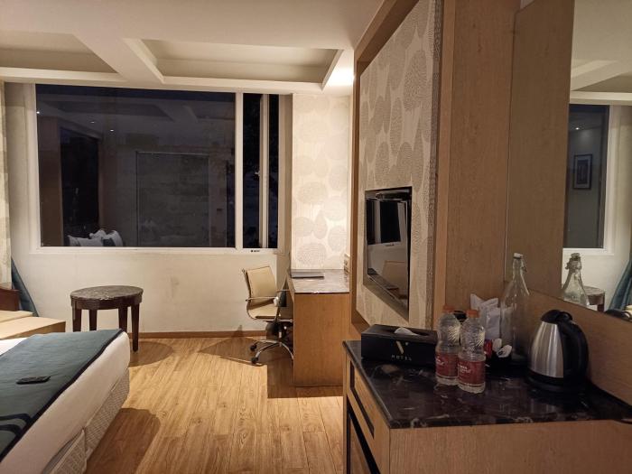 v hotel