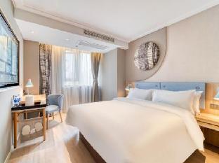 home inn zhuhai gongbei port light rail terminal