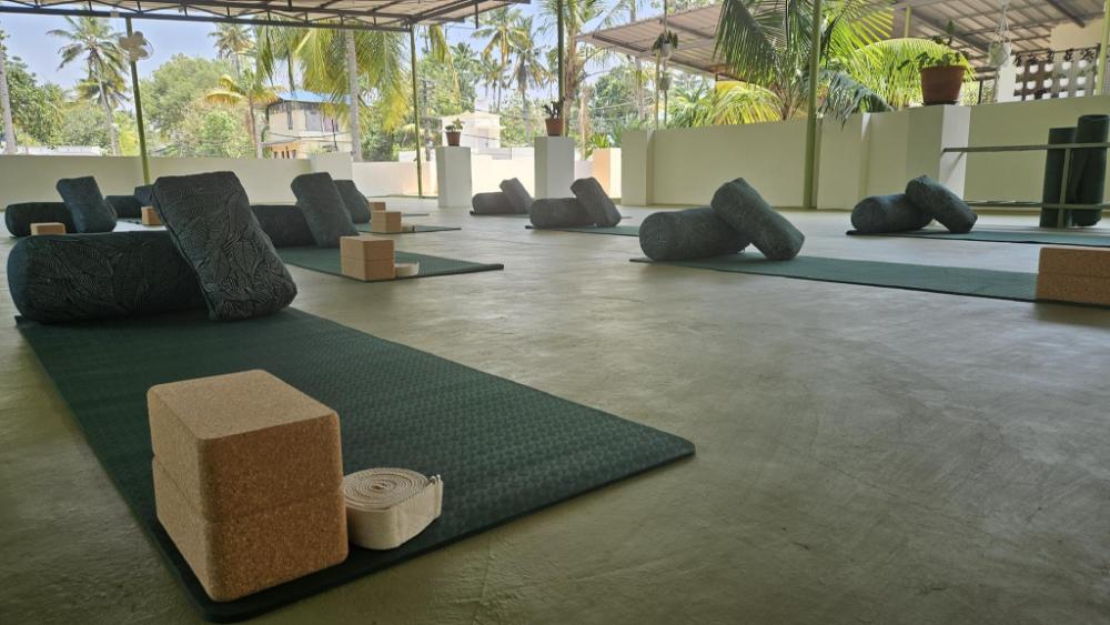 ashiyana cliff and beach resort by onespace