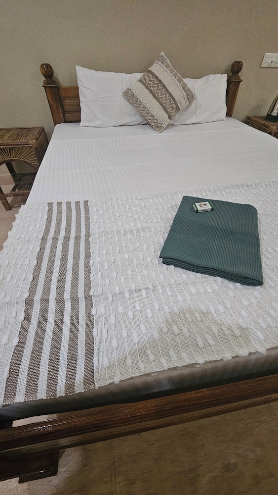 ashiyana cliff and beach resort by onespace