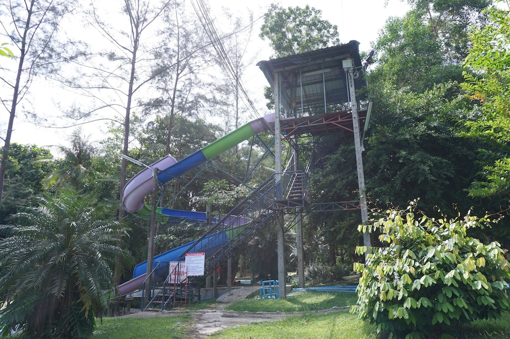 ranong resort and laguna