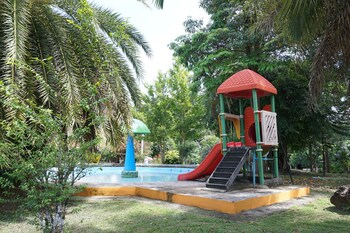 ranong resort and laguna