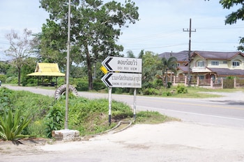 ranong resort and laguna