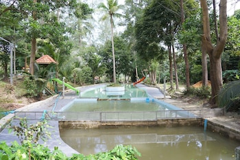 ranong resort and laguna