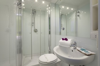 sorrento apartments one