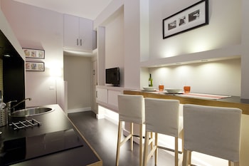 sorrento apartments one