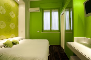 sorrento apartments one