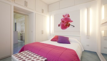 sorrento apartments one