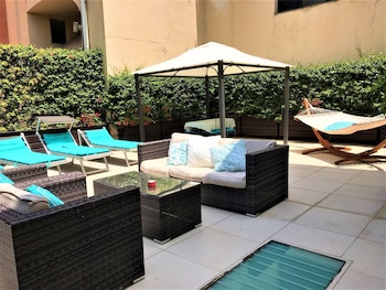 sorrento apartments one