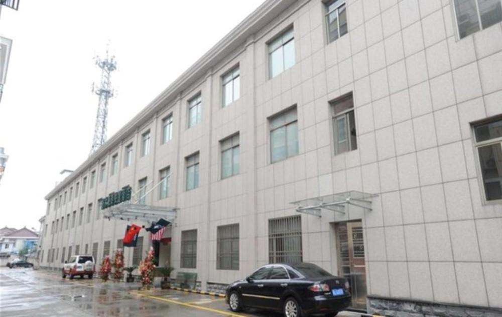 greentree inn zhenjiang yangzhong north gangdong r