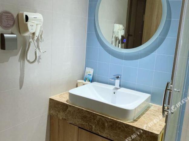home inn changsha yuelu mountain rongwan town metro station