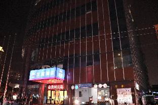 hanting hotel shanghai nanjing road padestria