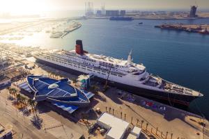 queen elizabeth 2 hotel