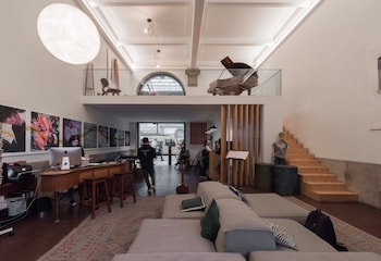 the passenger hostel