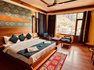 Tangle Woodvilla,Haripur,4 star