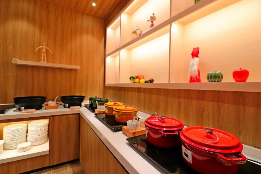 hanting hotel shanghai pujiang sanlu highway
