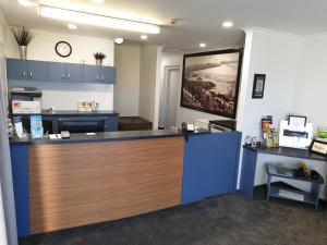 Bay Viaduct Motor Lodge,Scarborough>>Maori Hill,2.5 star