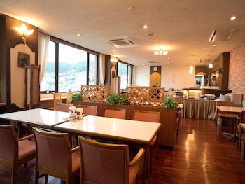 smile hotel sasebo