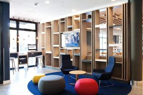 holiday inn express frankfurt airport raunheim an ihg hotel