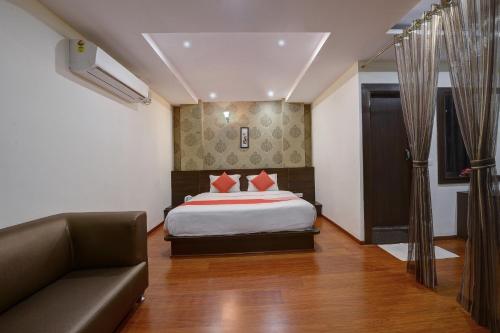 hotel samanvi international