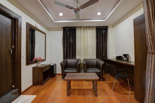 hotel samanvi international