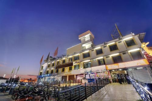 hotel samanvi international