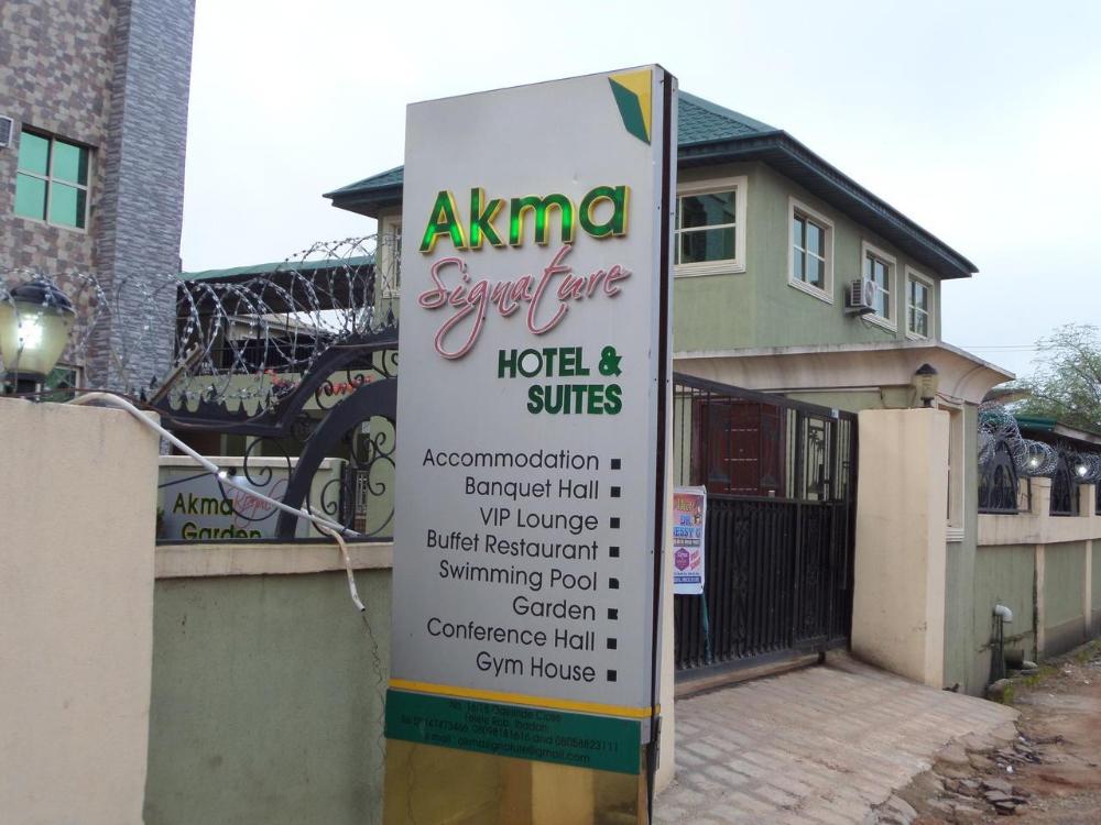 akma signature hotel and suites
