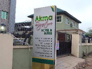akma signature hotel and suites