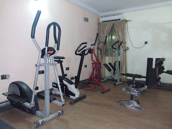 akma signature hotel and suites