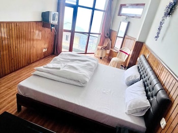 hotel tashi gyal tsen