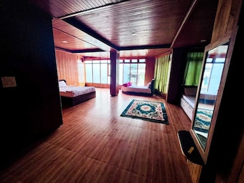 hotel tashi gyal tsen