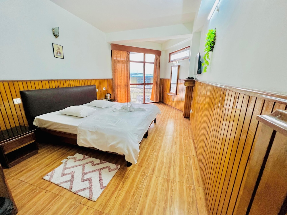 hotel tashi gyal tsen