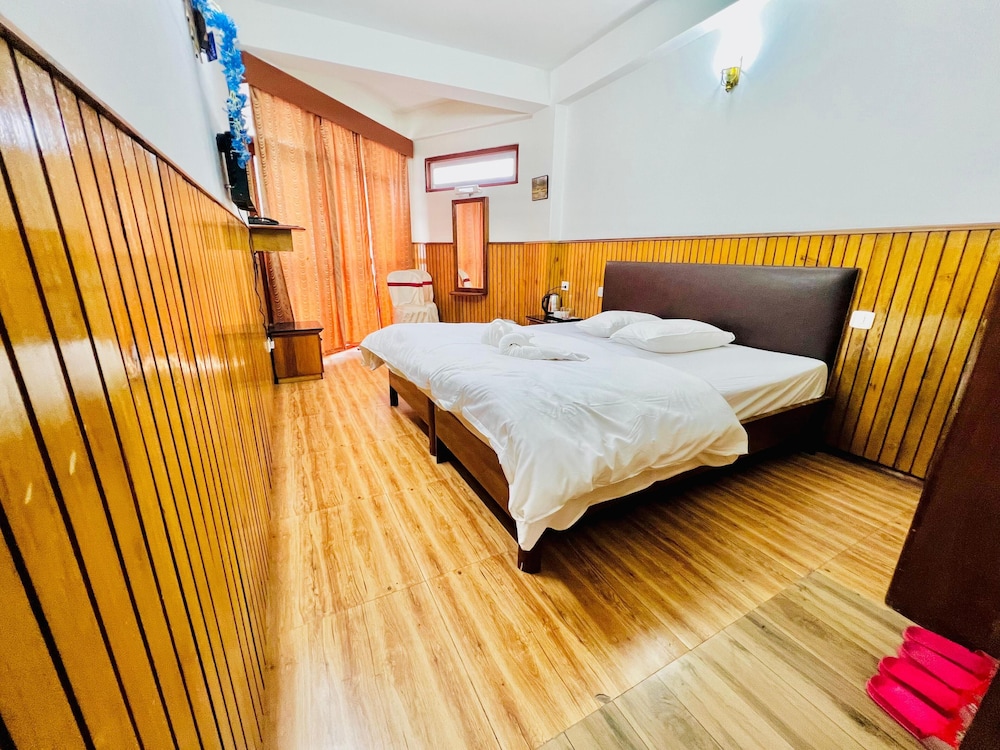 hotel tashi gyal tsen