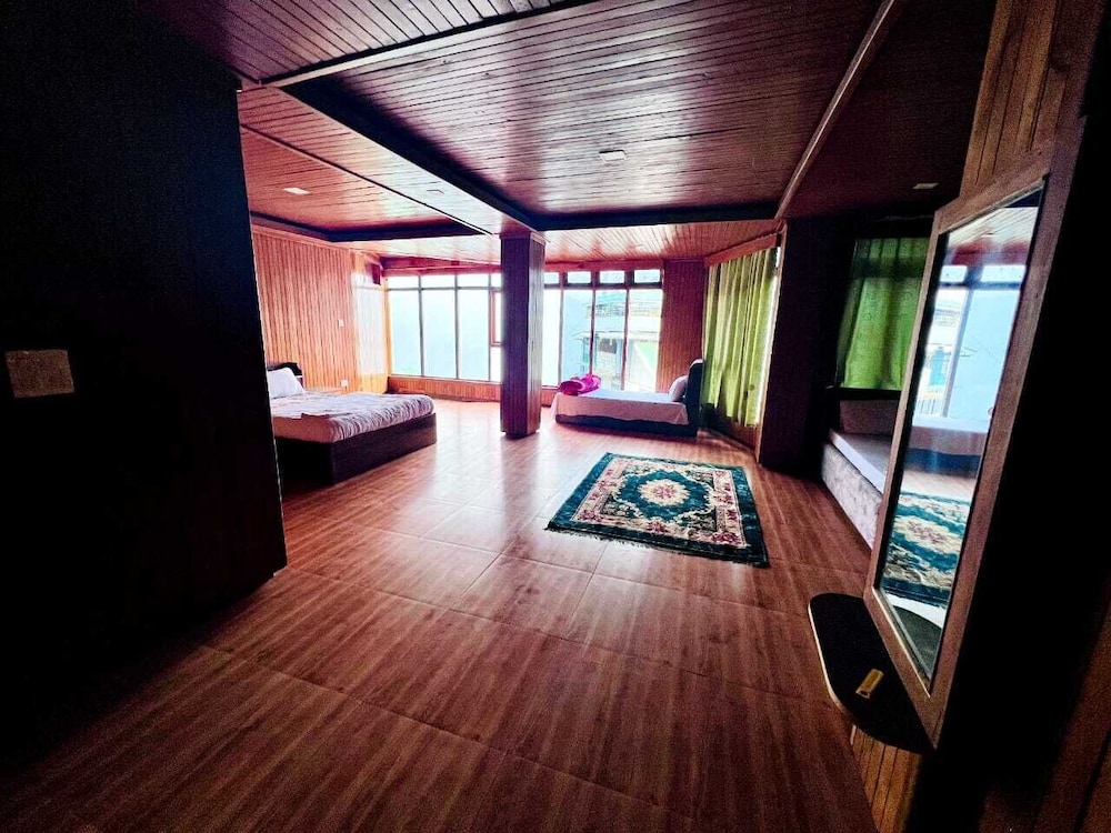 hotel tashi gyal tsen