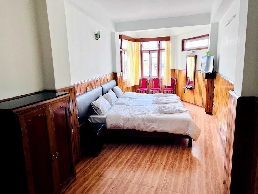 hotel tashi gyal tsen