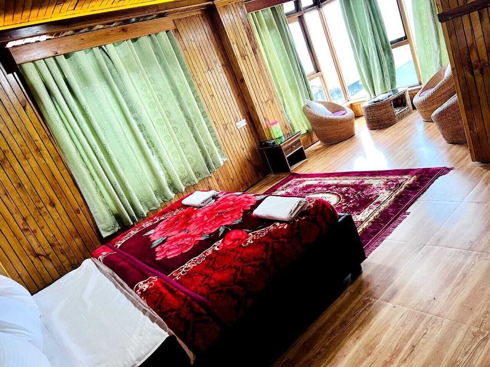 hotel tashi gyal tsen
