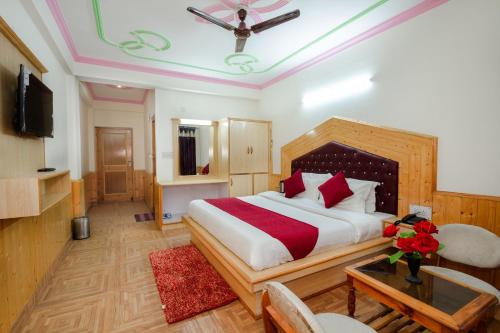 Rewat Residency Manali,New Rewat Residency Manali, Village - Gojra, P.O- Khakhnal Teh, Hp,3 star