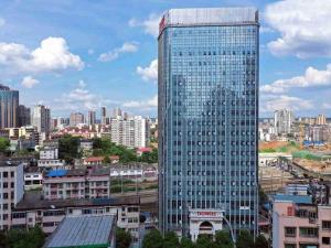 vienna international hotel zhuzhou railway station central plaza