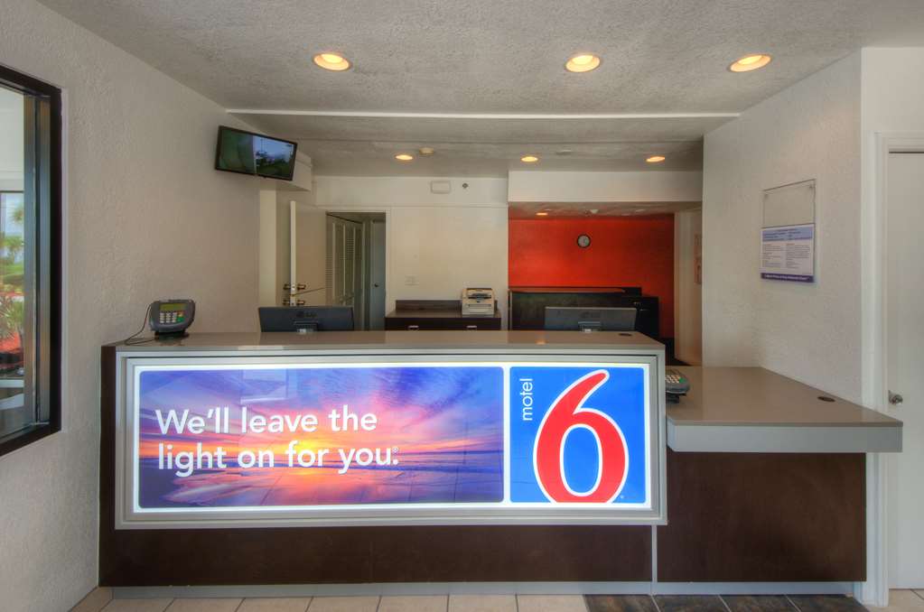 motel 6 bradenton fl