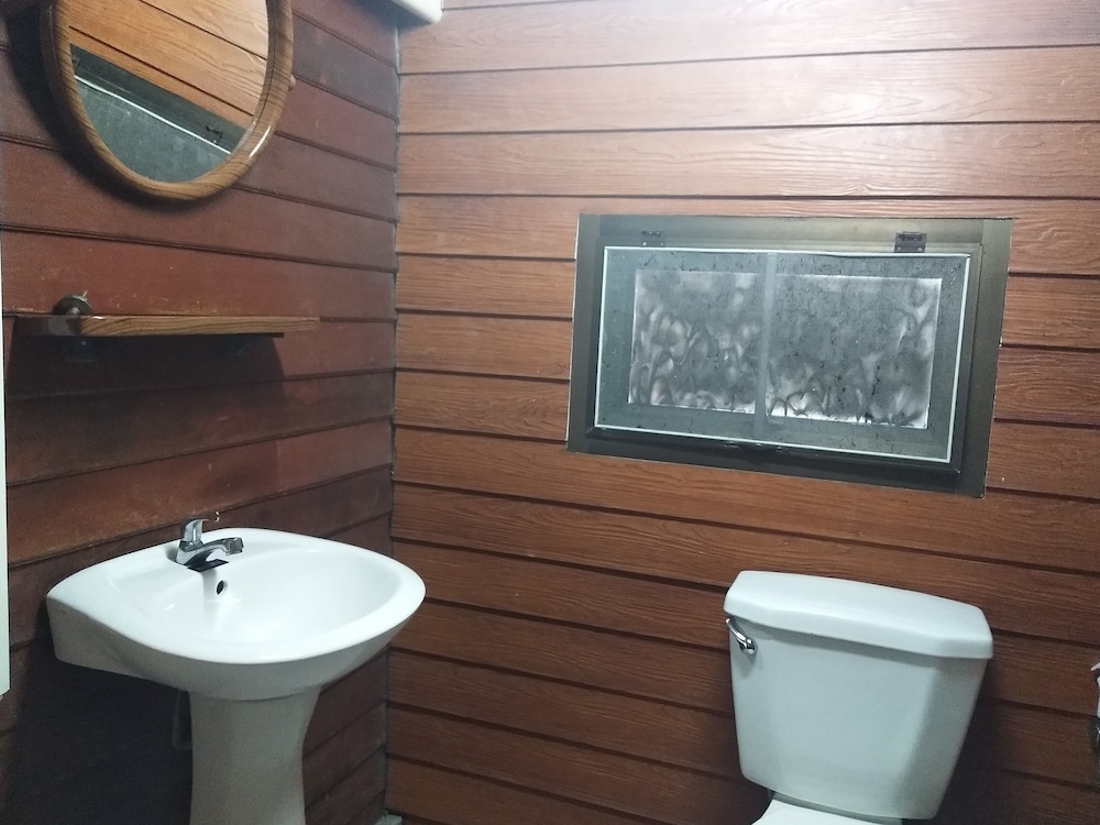 sarocha resort rayong