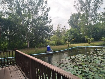 sarocha resort rayong