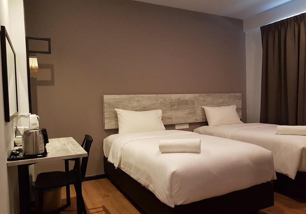 the leverage lite hotel kuantan
