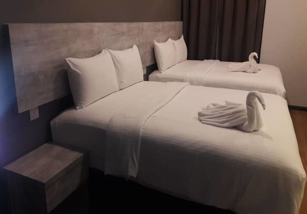 the leverage lite hotel kuantan