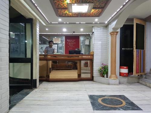 flagship poonam palace