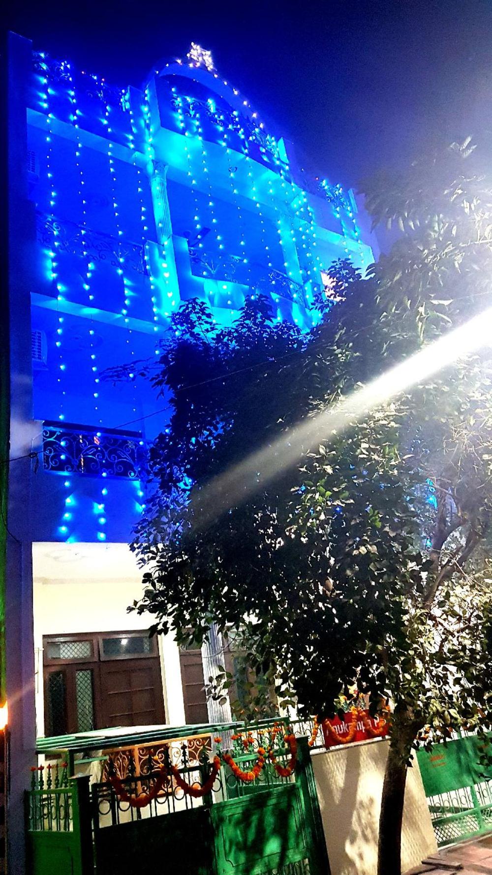 anukampa paying guest house