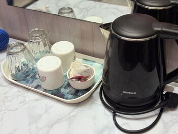 anukampa paying guest house