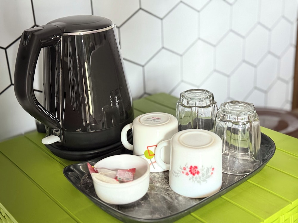 anukampa paying guest house